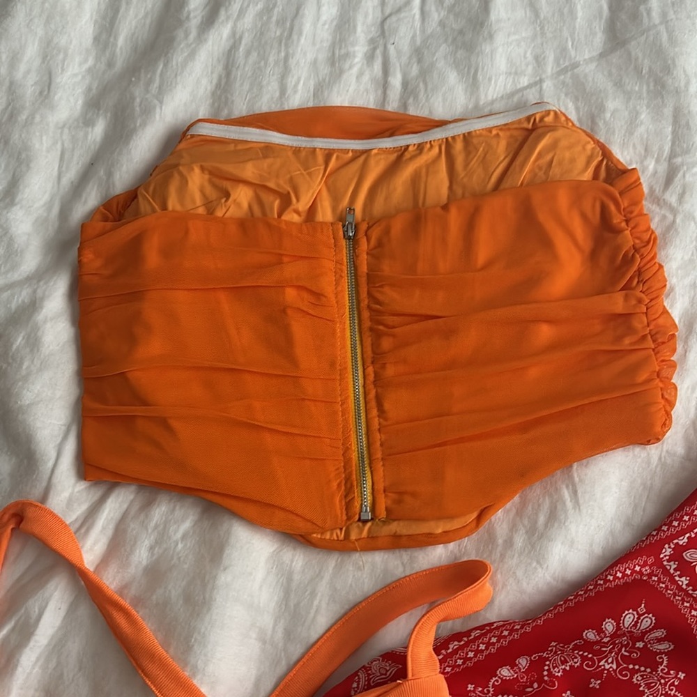 Top bundle - Picture 4 of 5
